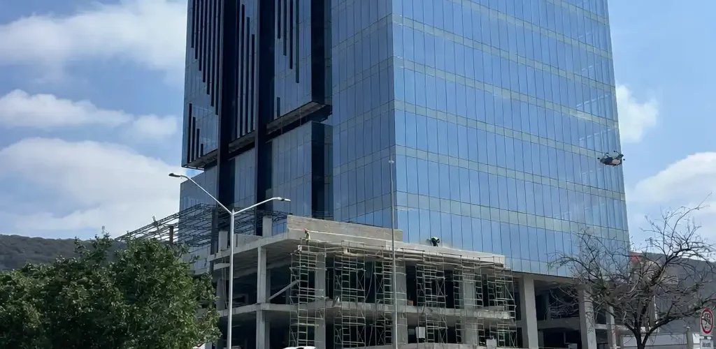 Fachada Aldea Centro Sur 1